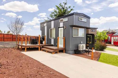 Under The Sea Tiny Home — 4-Star Luxury Hotel in Apple Valley, United States