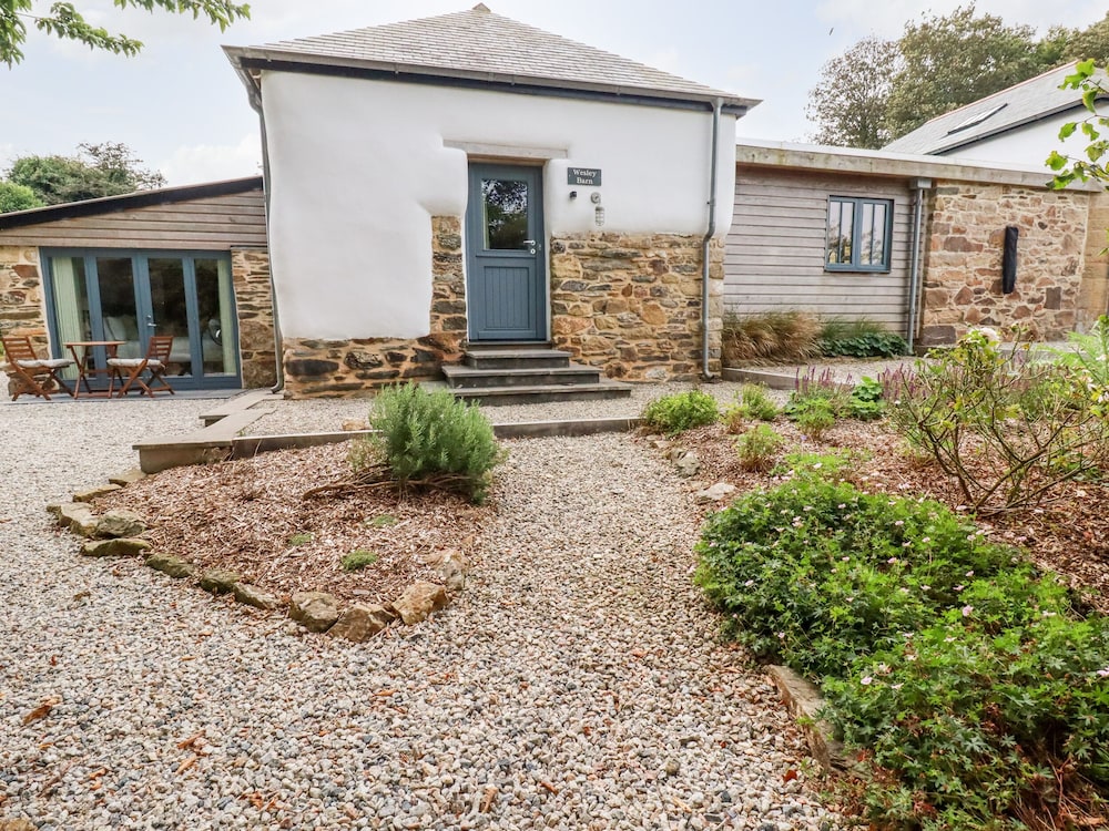Carines Barns Wesley Barn in Newquay, United Kingdom