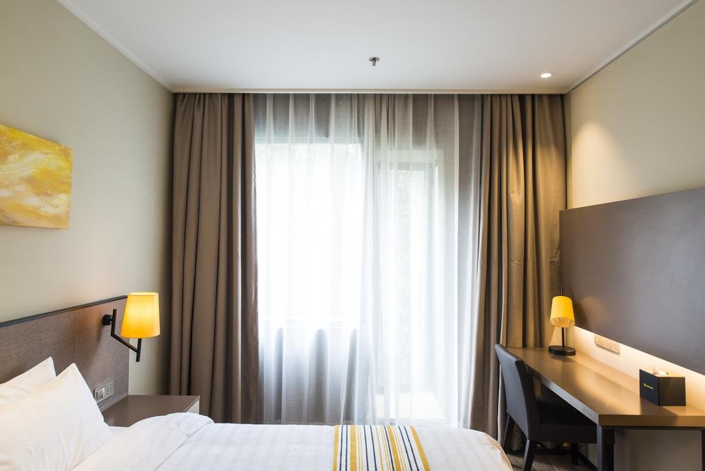 Home Inn Plus - last minute hotel in Hangzhou