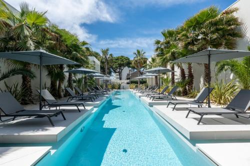 Vibra Moorea — 4-Star Luxury Hotel in Lido Di Jesolo, Italy