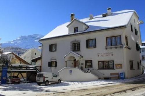Hotel Arturo - carbon neutral hotel in Celerina