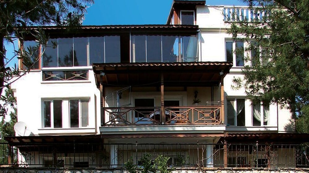 Sari Konak Butik Otel — 4-Star Luxury Hotel in Gure, Turkey