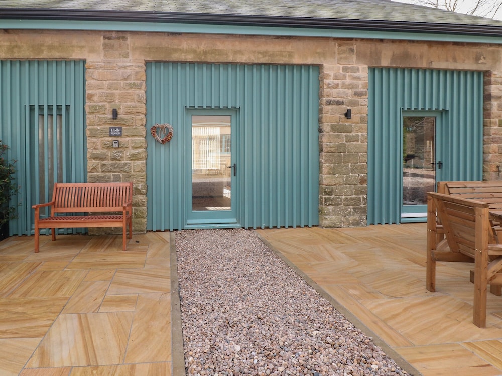 Holly Cottage — 4-Star Luxury Hotel in Sheffield, United Kingdom
