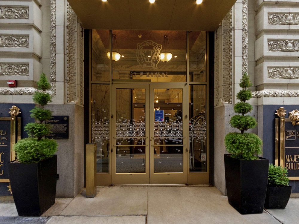 Hampton Inn Majestic Chicago Theatre District - featured photo