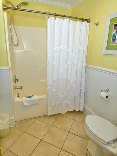 Island Inn of Atlantic Beach - photo 51