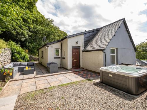 4 Bed in Llandderfel 75288 in Bala, United Kingdom