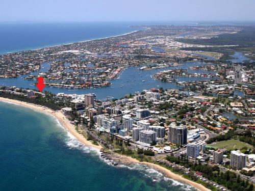 Maui Unit 6 — Mooloolaba — photo 4