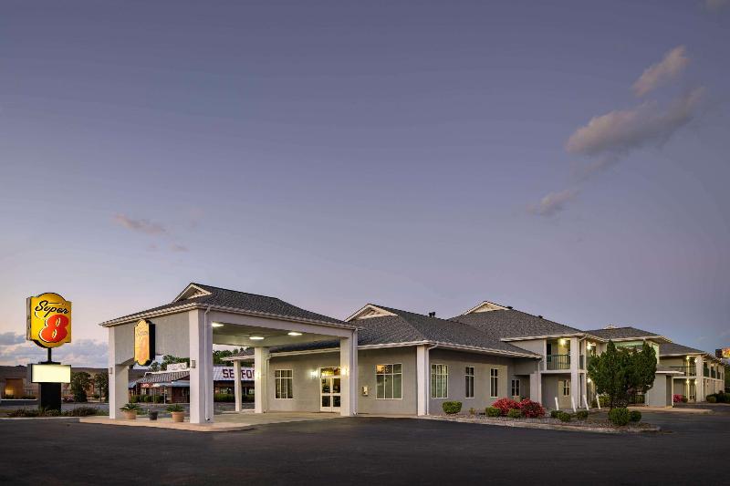 Super 8 by Wyndham Port Wentworth Savannah Area - photo 3