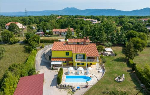 2 Bedroom Awesome Apartment In Labin — 4-Star Luxury Hotel in Labin, Croatia