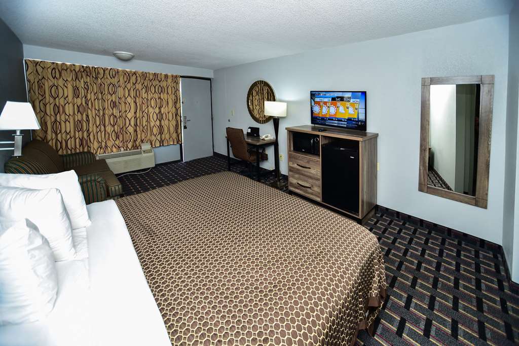 Americas Best Value Inn Douglasville - photo 20