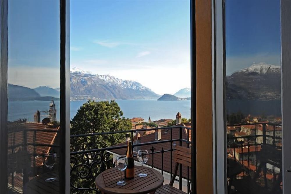 Menaggio Castello Panoramica — 4-Star Luxury Hotel in Menaggio, Italy