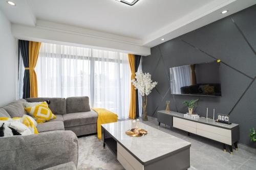 Nivla Executive Cozy haven with gym and Balcony