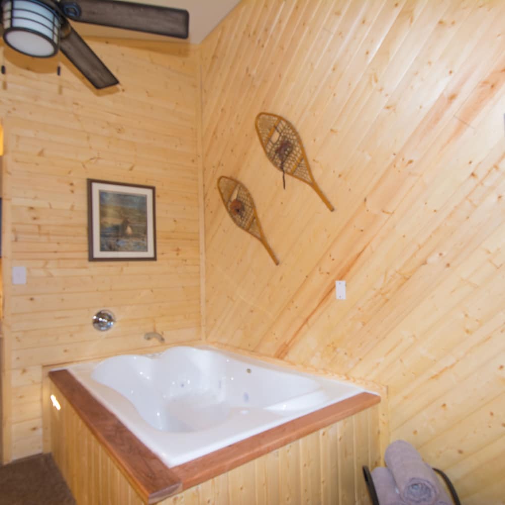 Upper Canyon Inn & Cabins - photo 130