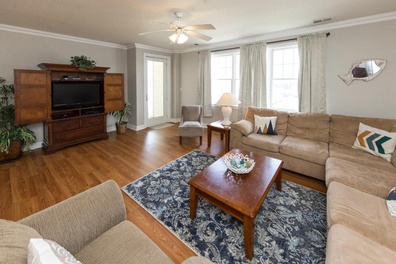 The Sandbridge Dunes Summer Moments 107 — 4-Star Luxury Hotel in Virginia Beach, United States