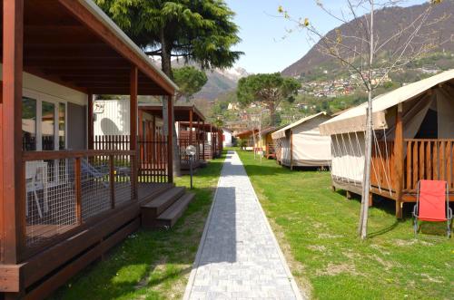 Glamping Italia 90 Mobilhomes Lodges — Domaso