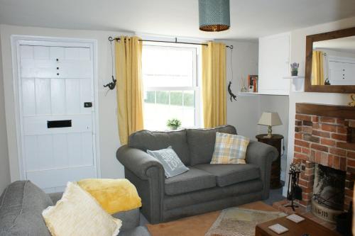 Wayside Cottage — Saint Osyth — photo 2