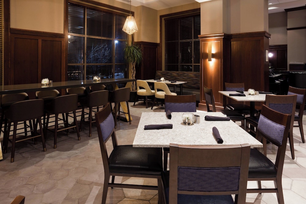 Sheraton St. Paul Woodbury Hotel - photo 24