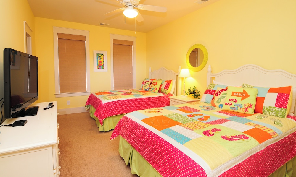 North Beach Resort & Villas - photo 67