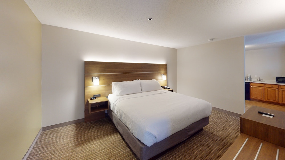Holiday Inn Express South Burlington by IHG - photo 20