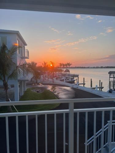 Ocean Potion NEW 1B 2B 3Balconies Ocean View in Marathon, United States