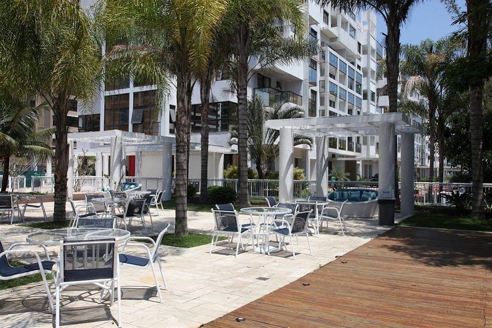 Nevada Barra Flat - carbon neutral hotel in Rio De Janeiro