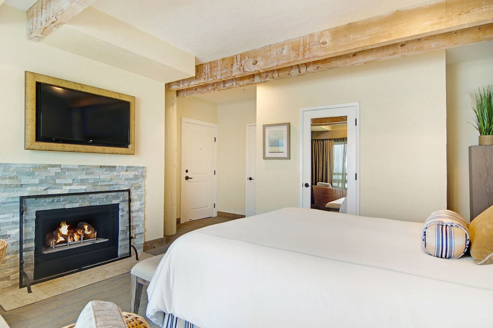Cypress Inn On Miramar Beach - photo 27