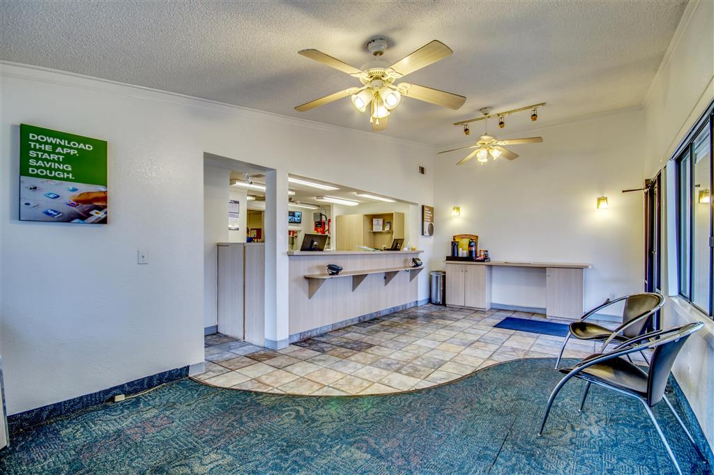 Motel 6 Saint Joseph MO - photo 17