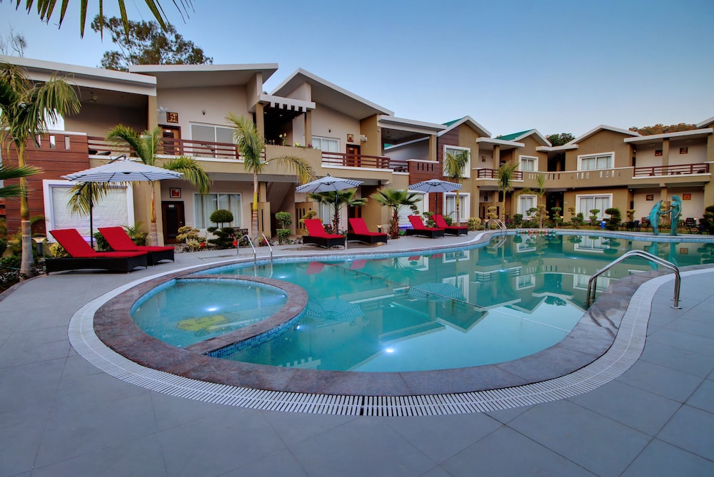 Maulik Mansion Resort in Ramnagar, India