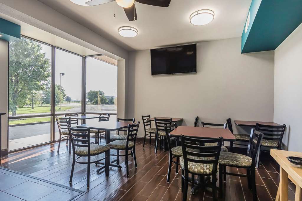 The Riverstone Hotel Charleston Sikeston - photo 30