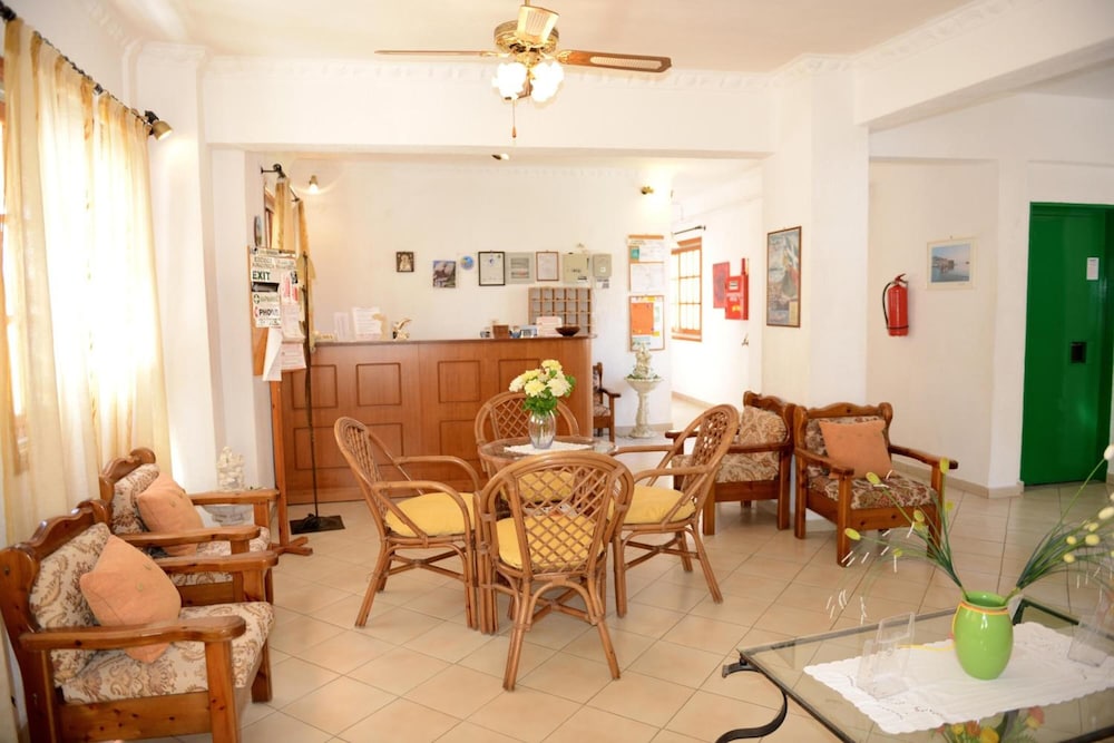 Anthemis Hotel — Agios Kirykos — photo 4