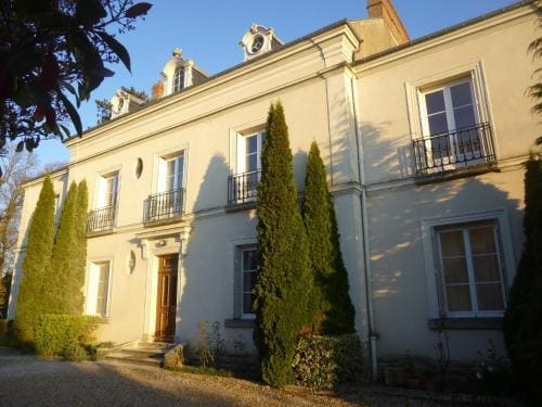 Cèdre Et Charme — hotel in Saint-Branchs