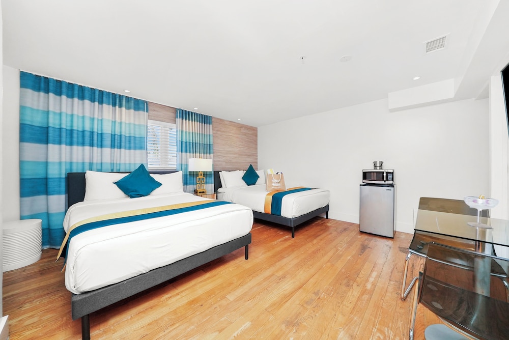 Hollywood Beach Suites - photo 10