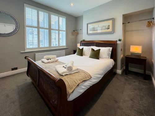 Granville LT By Furnished Accommodations Perfect For Relocating Family Insurance Stay Business Trip Amazing House Central Harrogate