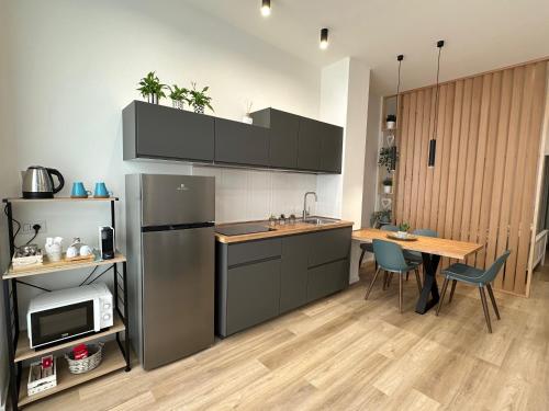 Aura Apartment — 4-Star Luxury Hotel in Catania, Italy