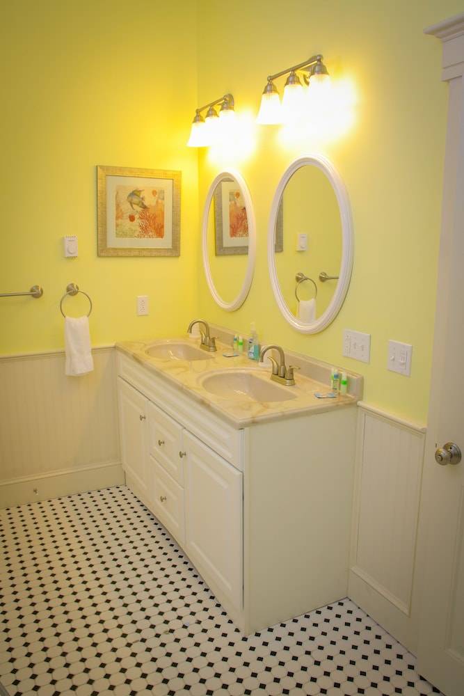 Sheepscot Harbour Village Resort - photo 300