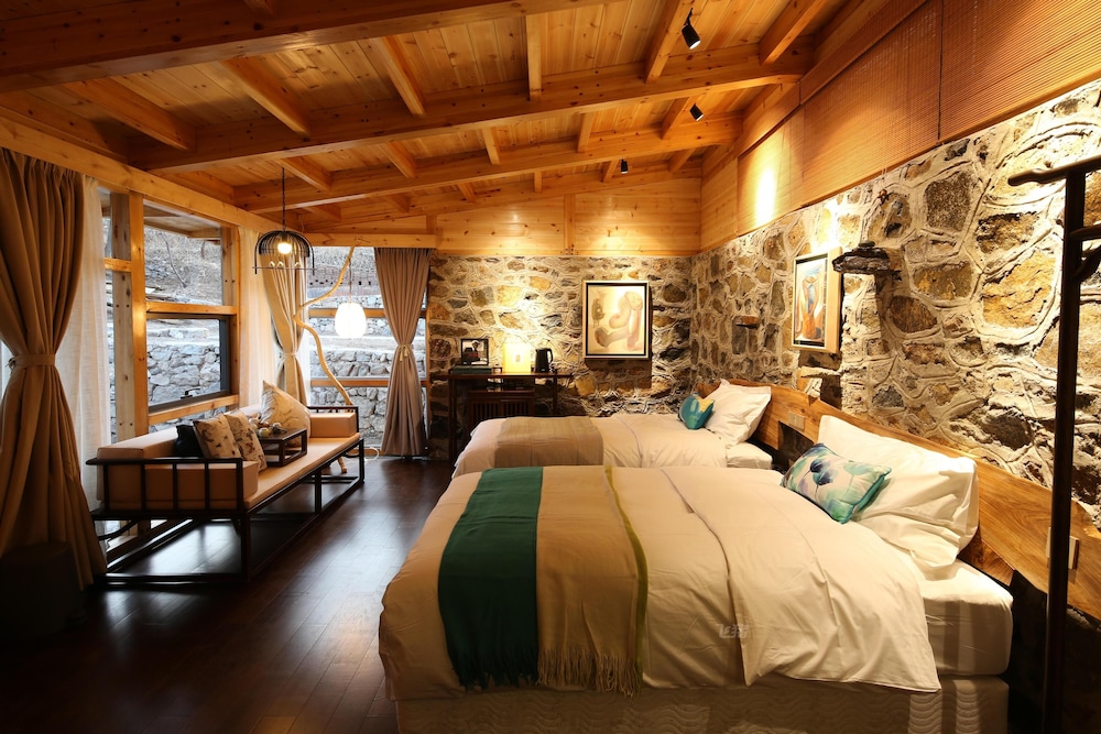 Beijing Shiguang Greatwall Boutique Inn — hotel in Yanqing