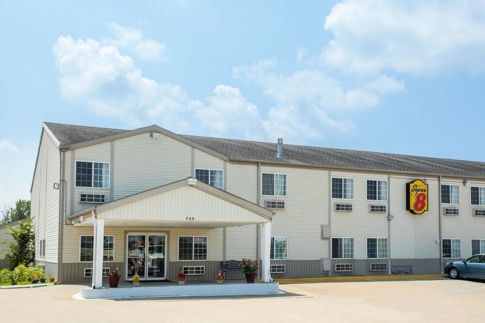 Super 8 by Wyndham Sweet Springs - featured photo