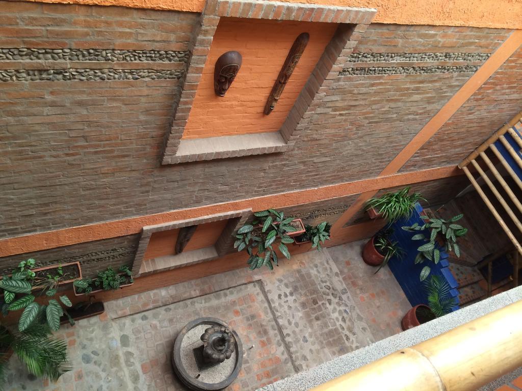 Hotel El Eden Tropical — La Tebaida