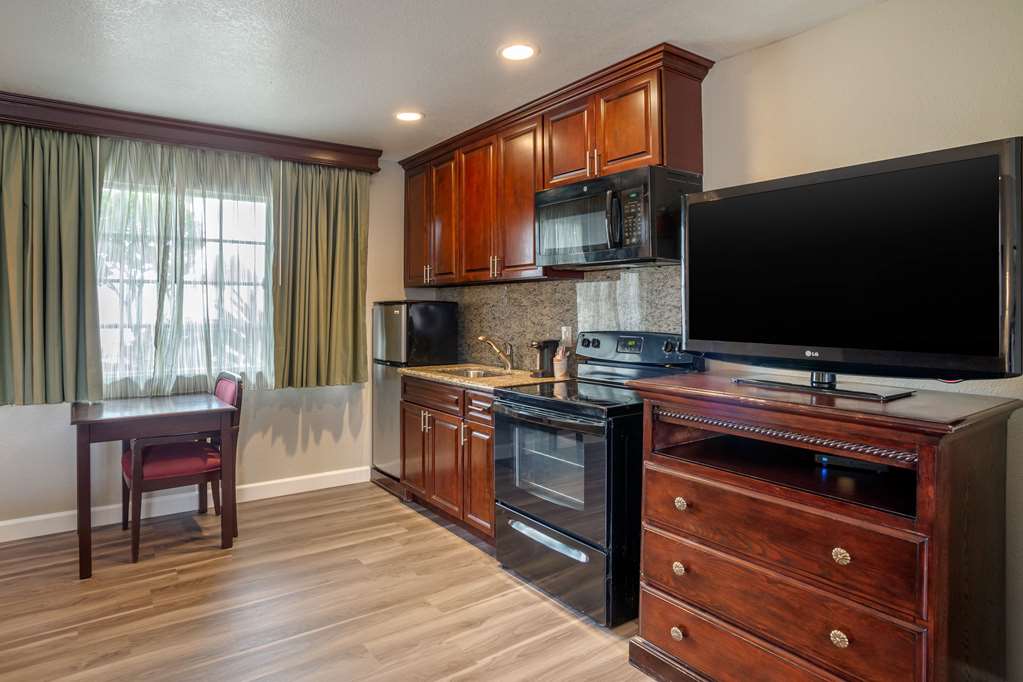 Quality Inn & Suites El Cajon San Diego East - photo 20