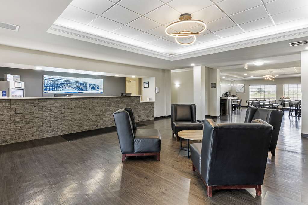 Best Western Plus MidAmerica Hotel - photo 8