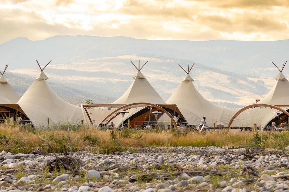 Under Canvas North Yellowstone - photo 7