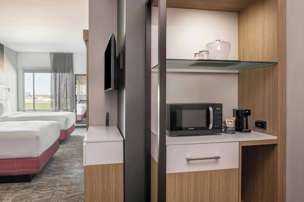 SpringHill Suites by Marriott Phoenix West Avondale - photo 10