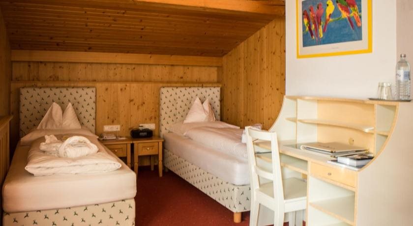 Terrasse Hotel Burgwald in Lech, Austria