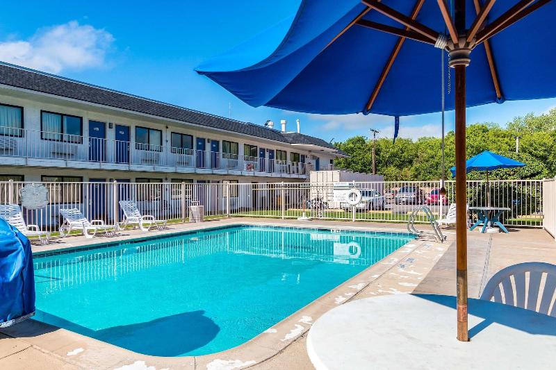 Motel 6 Bellmead TX Waco - photo 44