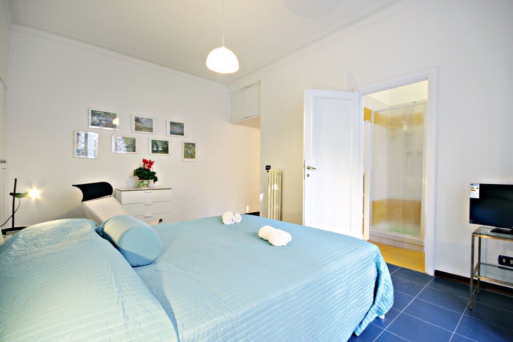 Top Floor Apt with Rooftop Terrace near St. Peter — 4-Star Luxury Hotel in Rome, Italy