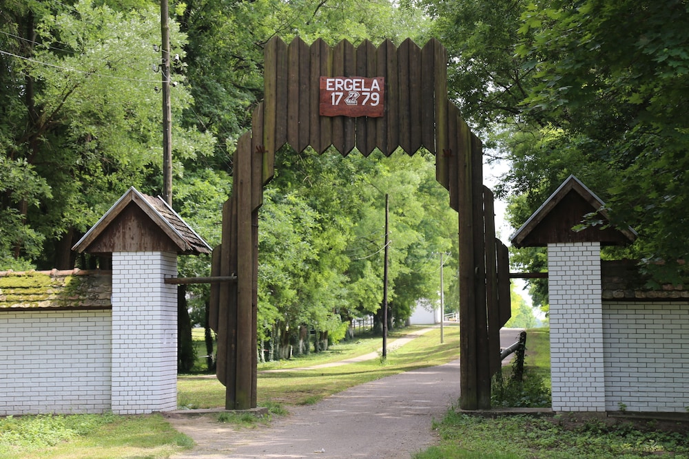 Miznah Hotels & Resorts in Backa Topola, Serbia