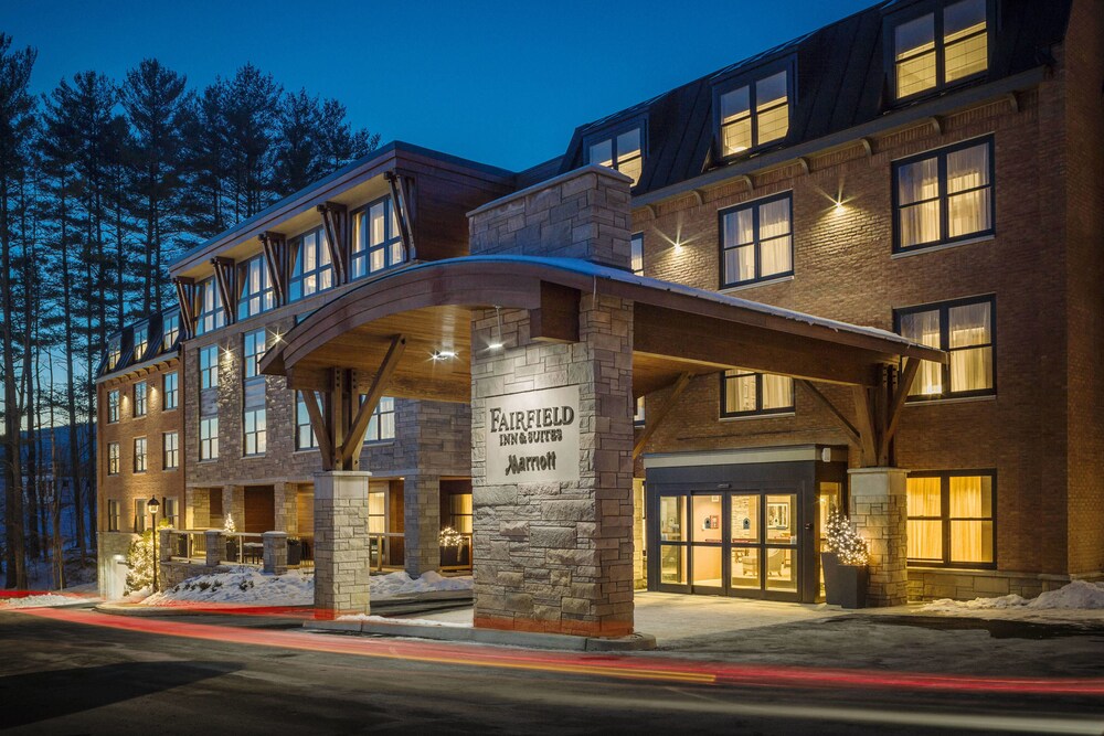 Fairfield Inn & Suites by Marriott Waterbury Stowe in Waterbury, United States