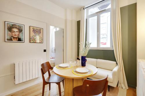 Amazing apartment 2P 1BR UniversitAc de Paris Tolbiac — 4-Star Luxury Hotel in Paris, France