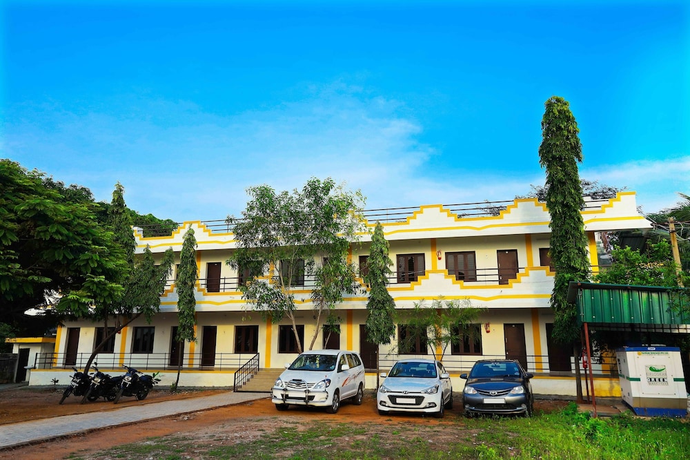 Rani Residency - last minute hotel in Puducherry