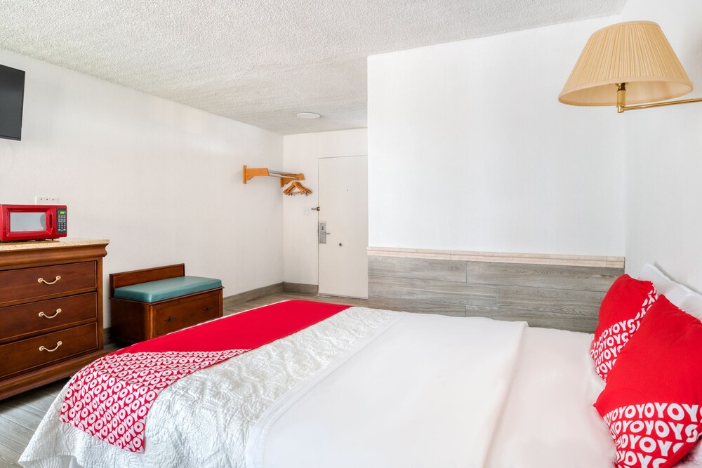 Extended Stay Greensboro - photo 10